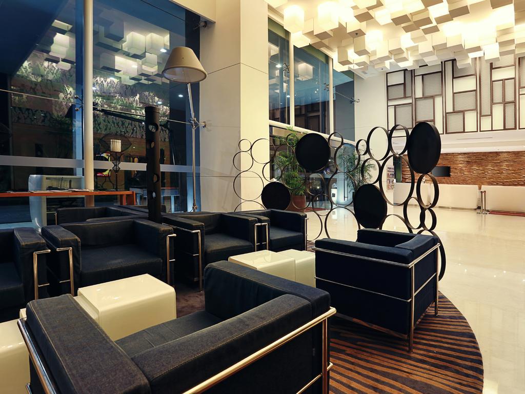Mercure Jakarta Simatupang Eksteriør billede