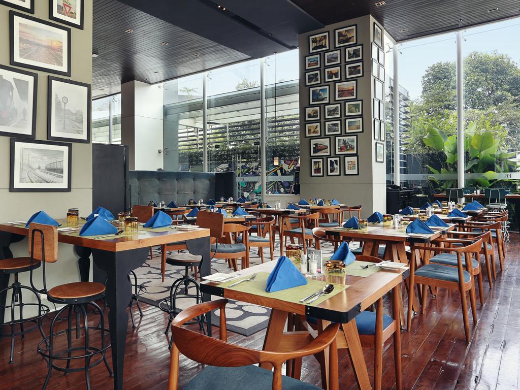 Mercure Jakarta Simatupang Eksteriør billede
